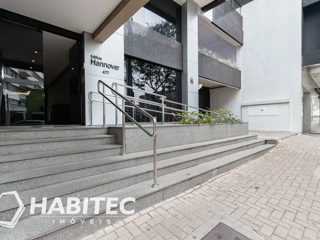Apartamento 2 quartos e 1 banheiro, à venda, no bairro Centro em Curitiba