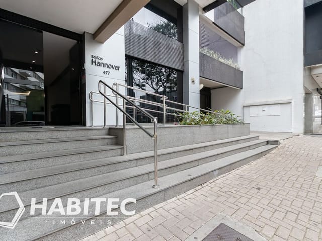 Apartamento 2 quartos e 1 banheiro, à venda, no bairro Batel em Curitiba