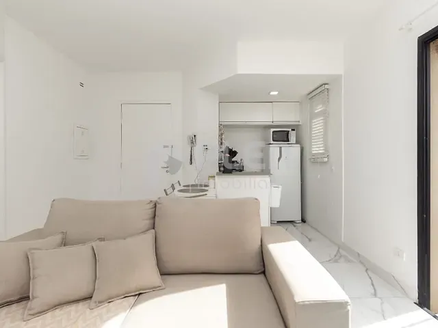 Apartamento 1 quarto e 1 banheiro, à venda, no bairro Itaim Bibi em São Paulo