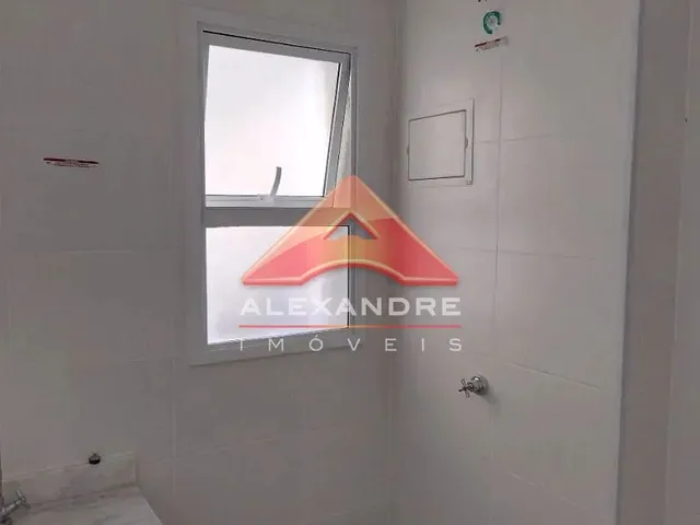 Apartamento com 56m² 2 quartos e 2 banheiros, à venda, no bairro Vila Industrial em São José Dos Campos