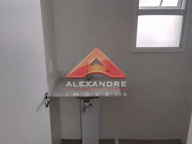 Apartamento com 56m² 2 quartos e 2 banheiros, à venda, no bairro Vila Industrial em São José Dos Campos