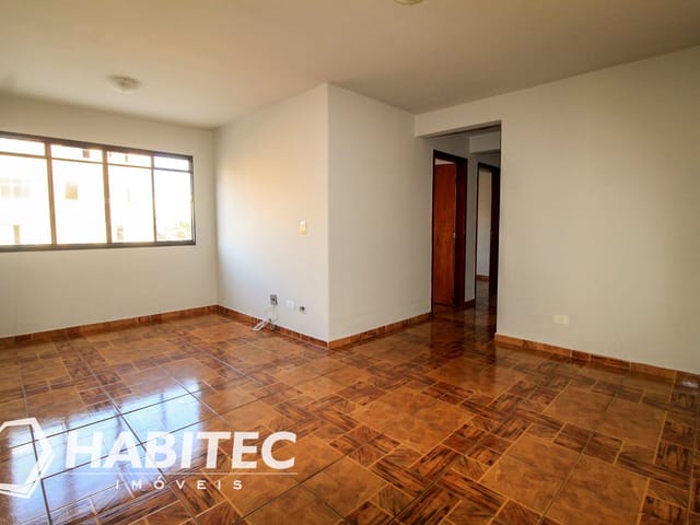 Apartamento 3 quartos e 1 banheiro, à venda, no bairro Pinheirinho em Curitiba
