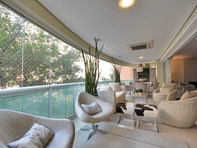 Apartamento com 277m² 3 quartos e 4 banheiros, à venda ou para alugar, no bairro Itaim Bibi em São Paulo