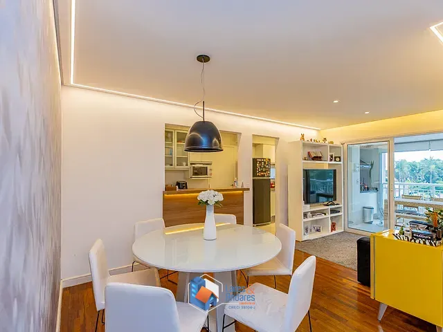 Apartamento com 4500m² 3 quartos e 4 banheiros, à venda, no bairro Vila Alexandria em São Paulo