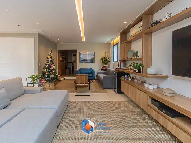 Apartamento com 228m² 4 quartos e 5 banheiros, à venda, no bairro Higienópolis em São Paulo