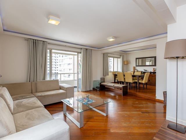 Foto do Apartamento - Apartamento para venda em Moema com 2 quartos, sendo 1 suíte , 122m² | Lares e Andares Imóveis