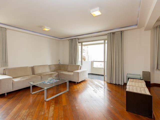 Foto do Apartamento - Apartamento para venda em Moema com 2 quartos, sendo 1 suíte , 122m² | Lares e Andares Imóveis