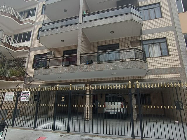 Foto do Apartamento - VILA VALQUEIRE - EXCELENTE APARTAMENTO COM 91m2 , COM 2 QUARTOS , SENDO UM SUITE , GARAGEM, JUNTO AO COMÉRCIO. | Hilmar