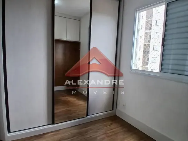 Apartamento com 47m² 2 quartos e 1 banheiro, para alugar, no bairro Vila Tesouro em São José Dos Campos