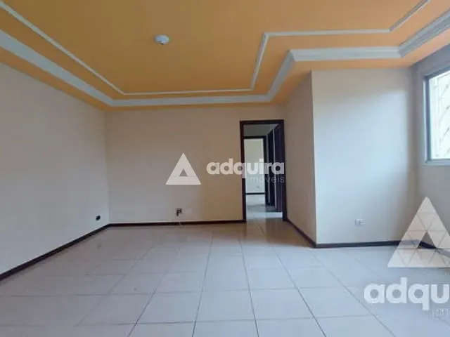Apartamento com 105m² 3 quartos e 2 banheiros, à venda, no bairro Uvaranas em Ponta Grossa