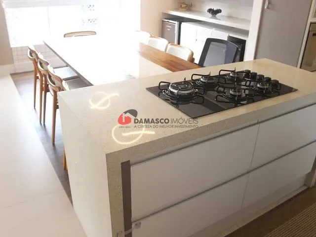 Apartamento 4 quartos e 4 banheiros, para alugar, no bairro Santo Antônio em São Caetano do Sul