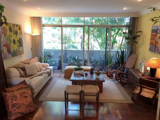 Foto do Apartamento - Apartamento para venda em Chácara Santo Antônio (Zona Sul) com 4 quartos, sendo 1 suíte , 181m² | Lares e Andares Imóveis