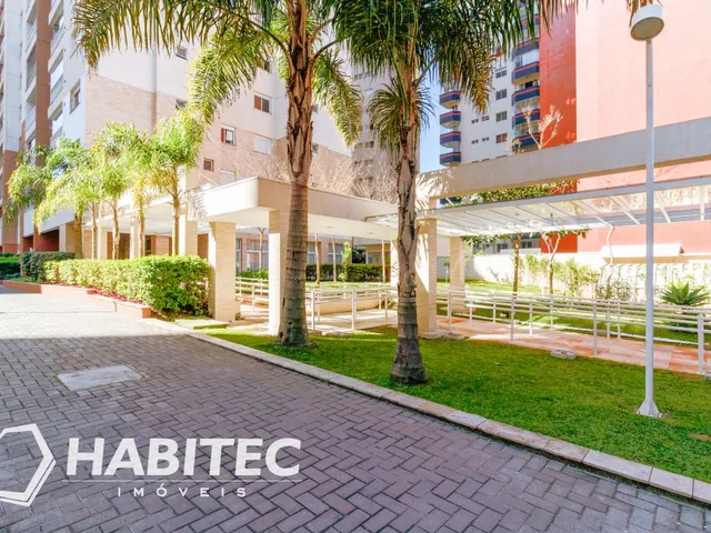 Apartamento 2 quartos e 2 banheiros, para alugar, no bairro Água Verde em Curitiba