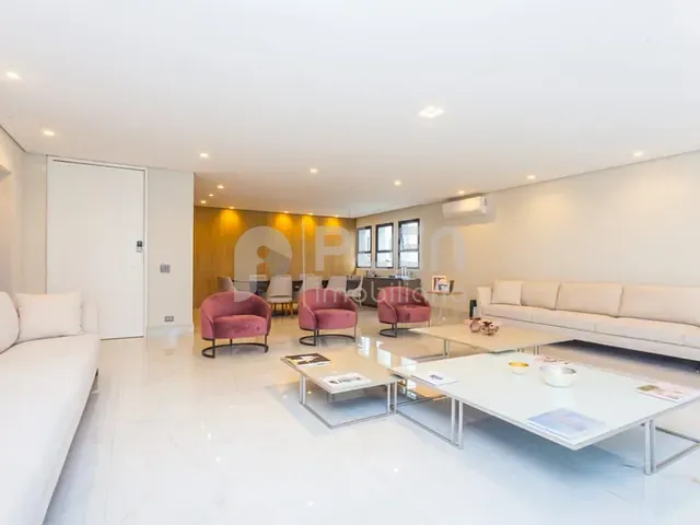 Apartamento 4 quartos e 4 banheiros, à venda, no bairro Santa Cecília em São Paulo