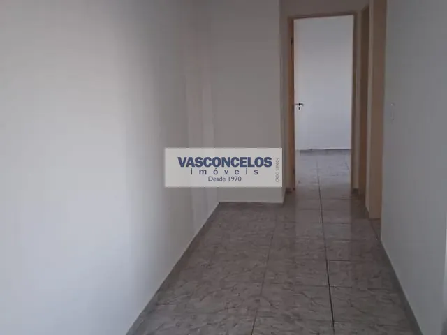 Apartamento 2 quartos e 1 banheiro, para alugar, no bairro Vila Tesouro em São José dos Campos