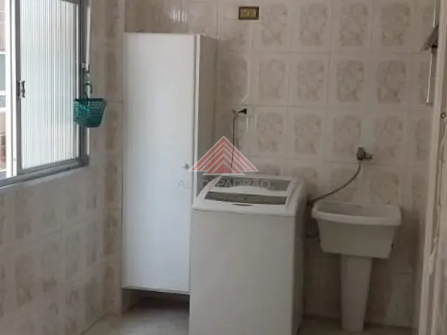 Apartamento com 110m² 2 quartos e 2 banheiros, à venda, no bairro Marapé em Santos