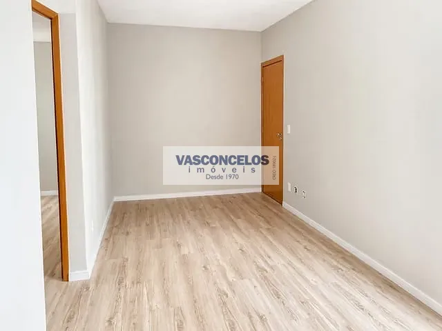Apartamento 2 quartos e 1 banheiro, à venda, no bairro Éden em Sorocaba