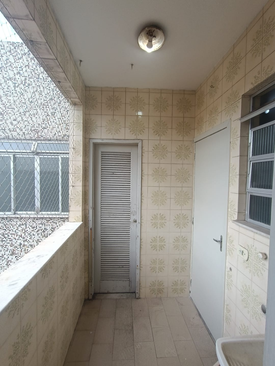 Apartamento para alugar com 2 quartos, 83m² - Foto 19