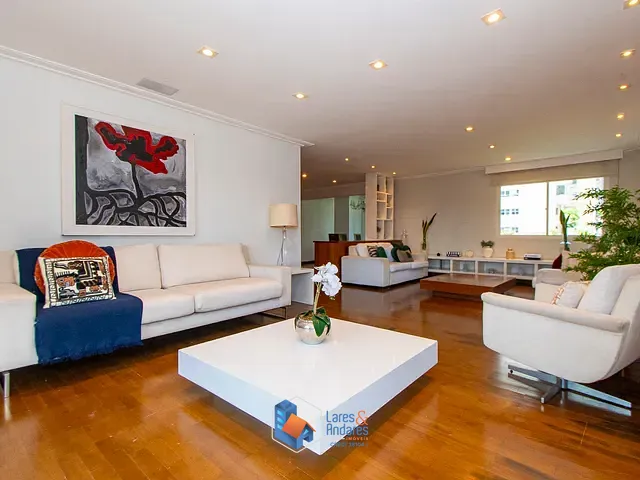 Apartamento com 184m² 3 quartos e 5 banheiros, à venda, no bairro Higienópolis em São Paulo