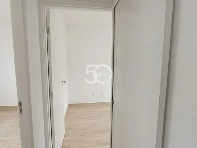 Apartamento com 40m² 2 quartos e 1 banheiro, para alugar, no bairro Braz de Pina em Rio de Janeiro