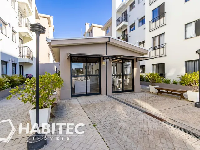 Apartamento 2 quartos e 2 banheiros, para alugar, no bairro Cajuru em Curitiba