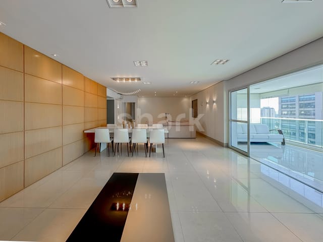 Apartamento com 212m² 3 quartos e 4 banheiros, à venda, no bairro Alphaville Centro Industrial e Empresarial/Alphaville. em Barueri