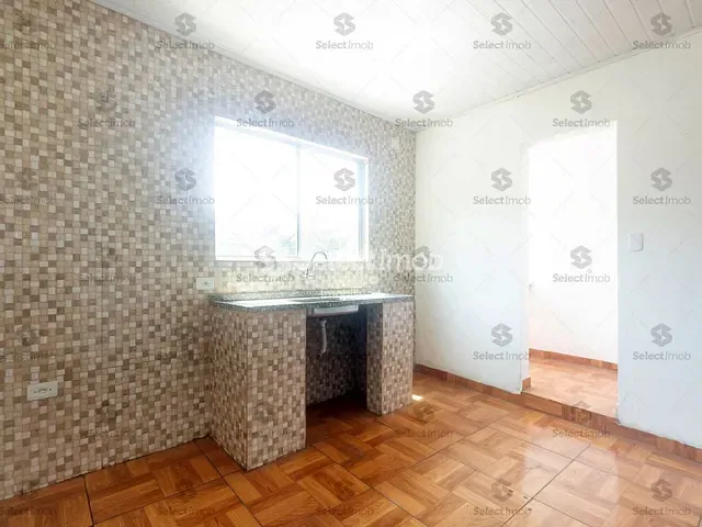 Apartamento com 35m² 1 quarto e 1 banheiro, para alugar, no bairro Jardim Zaira em Mauá