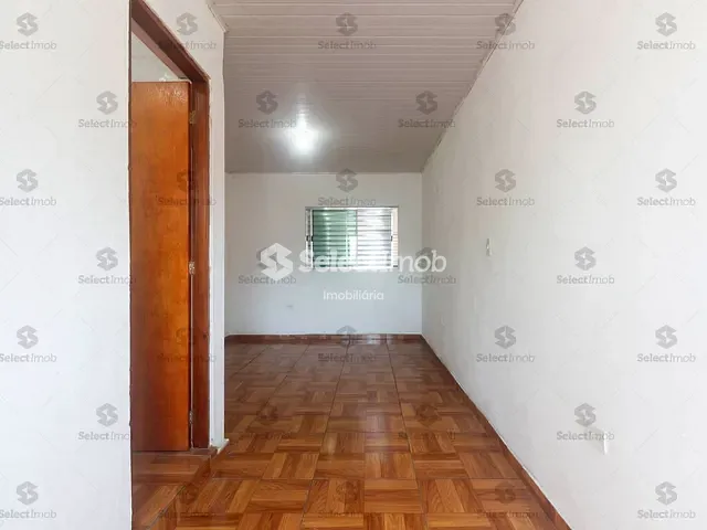 Apartamento com 35m² 1 quarto e 1 banheiro, para alugar, no bairro Jardim Zaira em Mauá