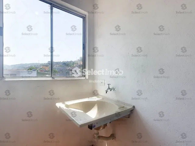 Apartamento com 35m² 1 quarto e 1 banheiro, para alugar, no bairro Jardim Zaira em Mauá