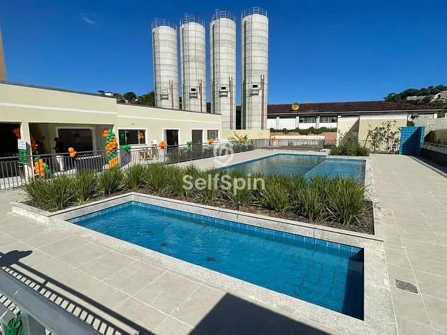 Apartamento com 47m² 2 quartos e 1 banheiro, para alugar, no bairro Maria Paula em São Gonçalo