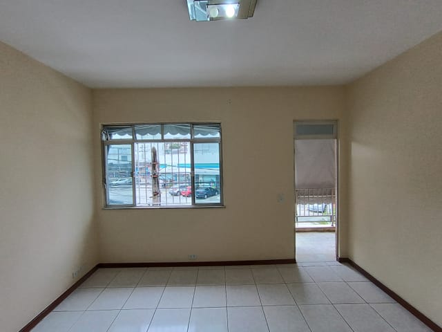 Foto do Apartamento - Excelente apartamento com 2 quartos e escritório, vaga e varanda – ao lado do Center Shopping  - R$1.500,00 | Hilmar