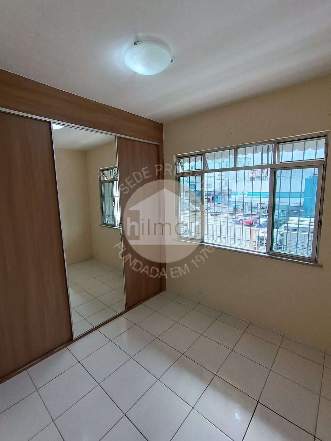 Apartamento para alugar com 2 quartos, 81m² - Foto 12