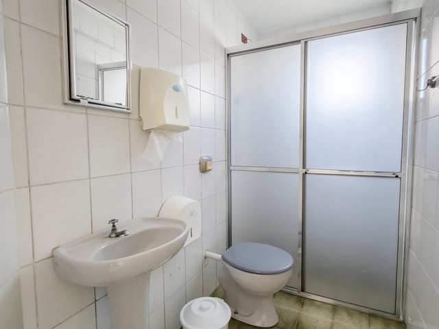 Apartamento 1 quarto e 1 banheiro, para alugar, no bairro Centro em Pelotas