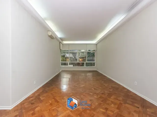 Apartamento com 212m² 3 quartos e 2 banheiros, à venda, no bairro Jardim Paulista em São Paulo