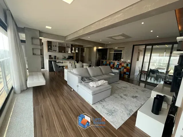 Apartamento com 1931m² 3 quartos e 4 banheiros, à venda, no bairro Campo Belo em São Paulo