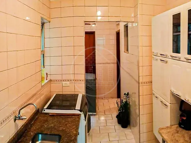 Apartamento 2 quartos e 2 banheiros, à venda, no bairro Jardim Beatriz em São Paulo