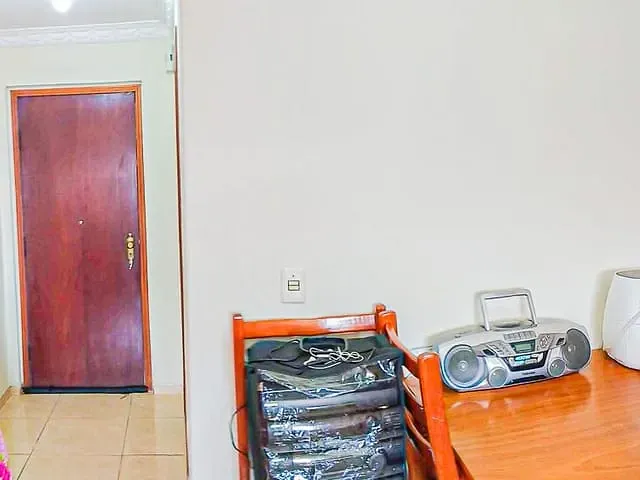 Apartamento 2 quartos e 2 banheiros, à venda, no bairro Jardim Beatriz em São Paulo