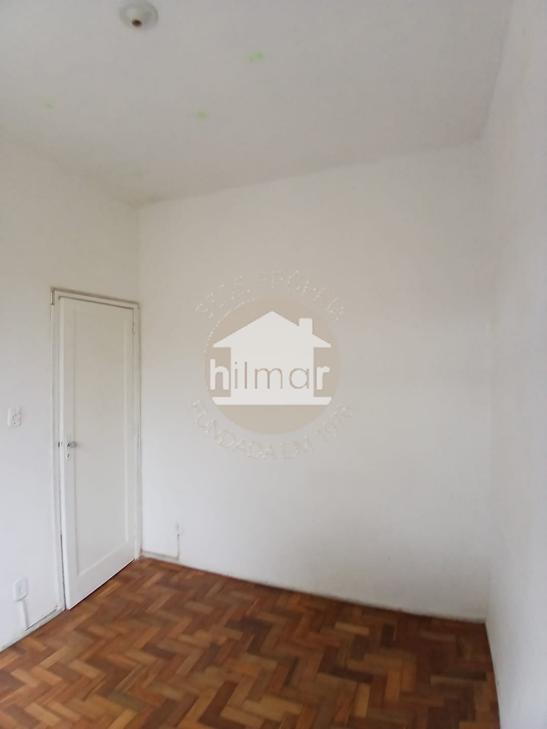 Apartamento para alugar com 2 quartos, 70m² - Foto 17
