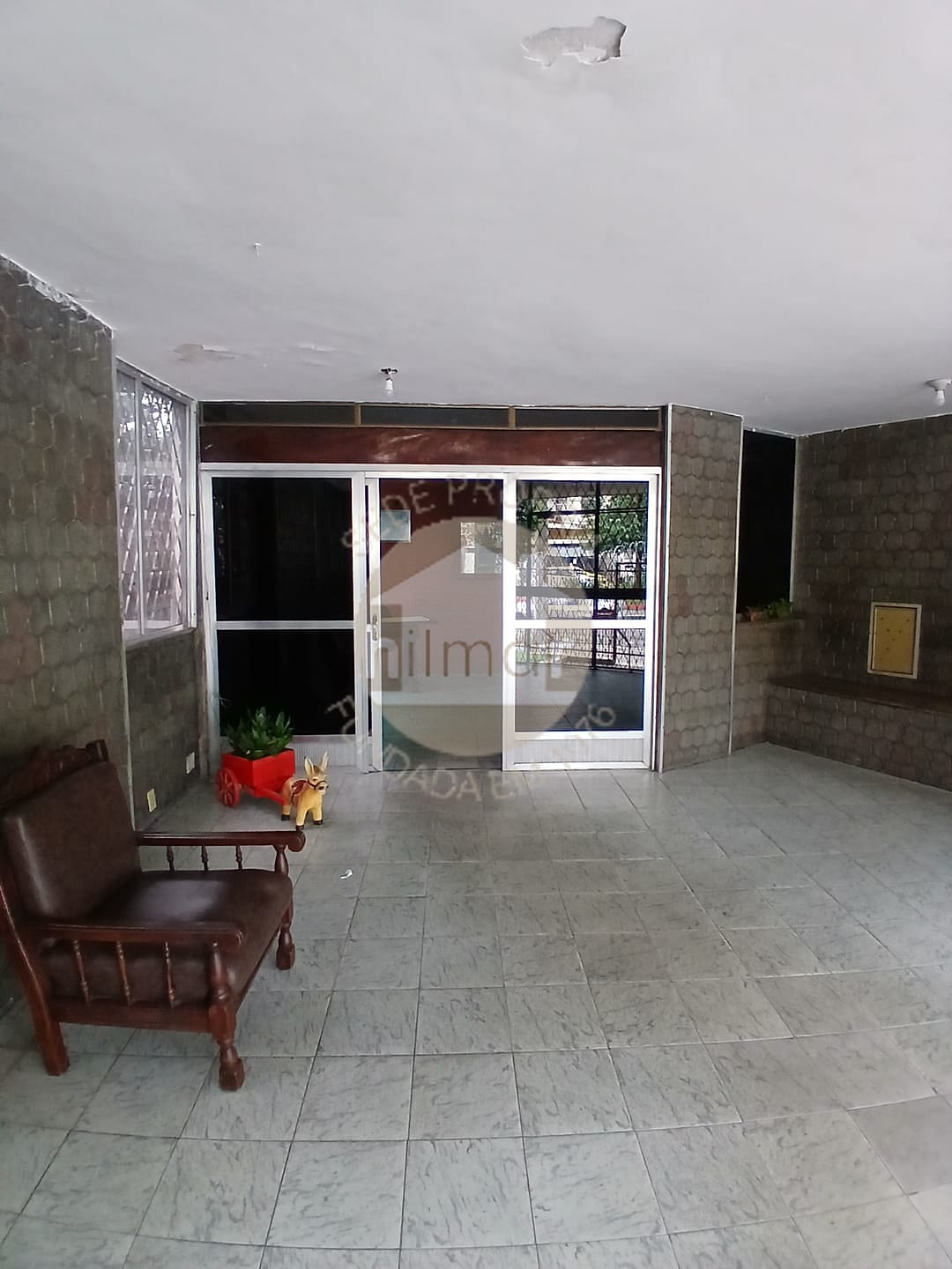 Apartamento para alugar com 2 quartos, 70m² - Foto 32