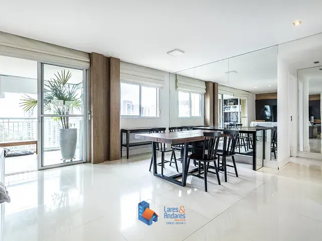 Apartamento com 214m² 2 quartos e 4 banheiros, à venda, no bairro Vila Andrade em São Paulo