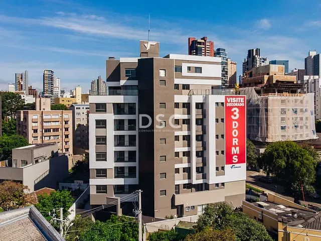 Apartamento com 198m² 3 quartos e 1 banheiro, à venda, no bairro Juvevê em Curitiba
