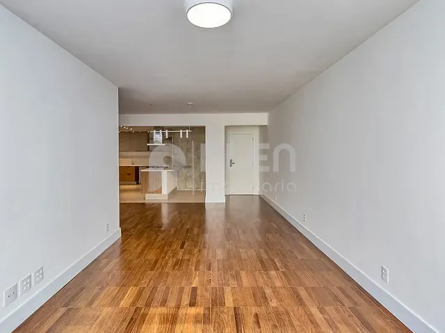 Apartamento 3 quartos e 4 banheiros, à venda, no bairro Santa Cecília em São Paulo
