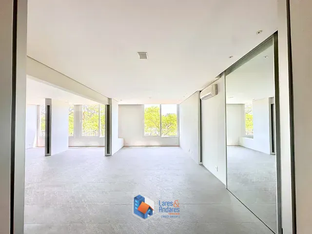 Apartamento com 227m² 3 quartos e 3 banheiros, à venda, no bairro Itaim Bibi em São Paulo
