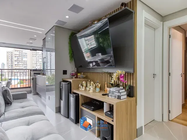 Apartamento com 4093m² 2 quartos e 2 banheiros, à venda, no bairro Barra Funda em São Paulo