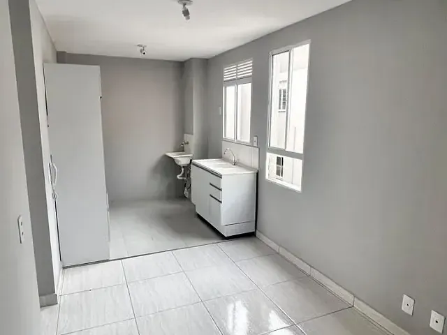 Apartamento 2 quartos e 1 banheiro, à venda, no bairro Parque Orestes Ôngaro em Hortolândia