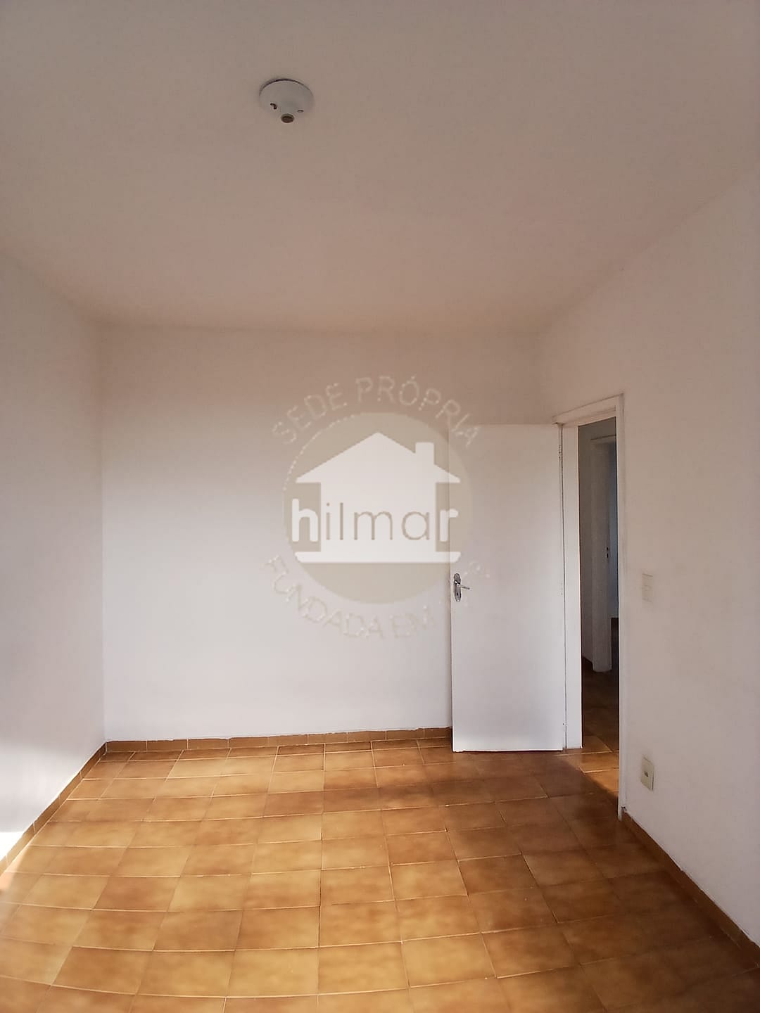 Apartamento para alugar com 2 quartos, 38m² - Foto 13