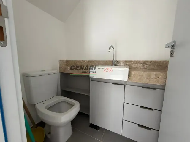 Apartamento com 71m² 2 quartos e 3 banheiros, à venda ou para alugar, no bairro Centro em Indaiatuba