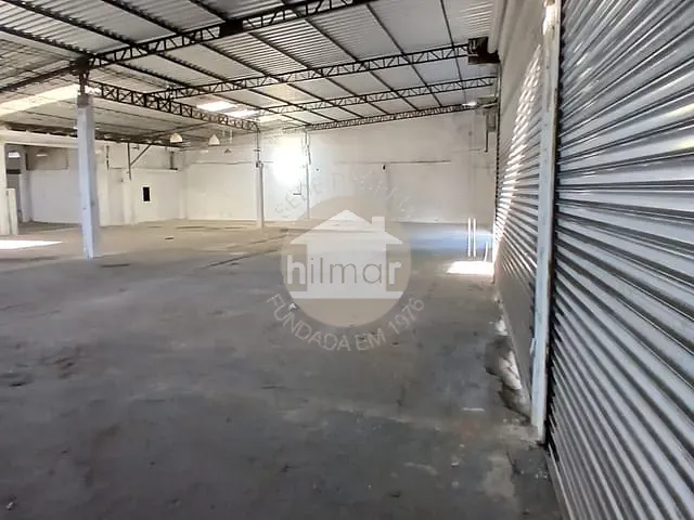 Loja com 994m², para alugar, no bairro Penha Circular em Rio de Janeiro
