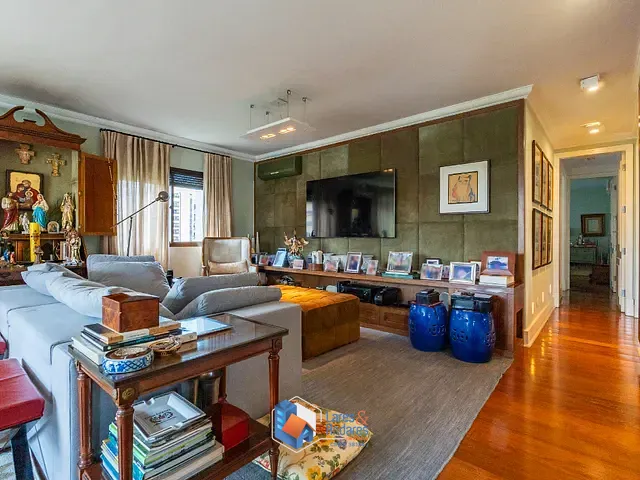 Apartamento com 171m² 2 quartos e 4 banheiros, à venda, no bairro Vila Uberabinha em São Paulo