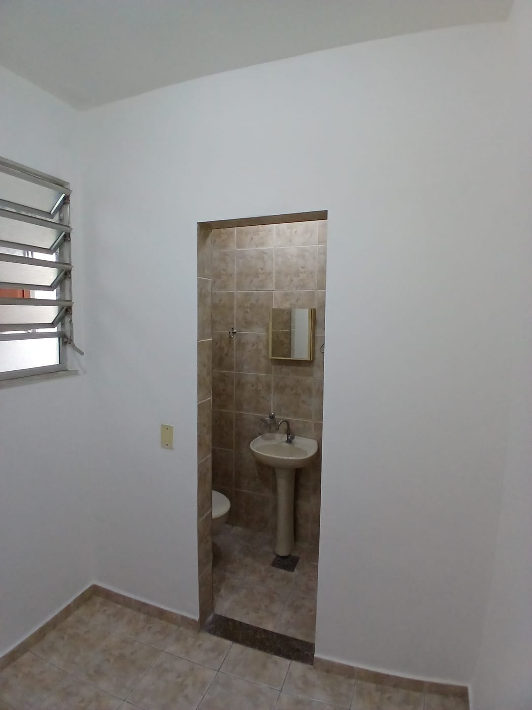 Apartamento para alugar com 2 quartos, 91m² - Foto 29